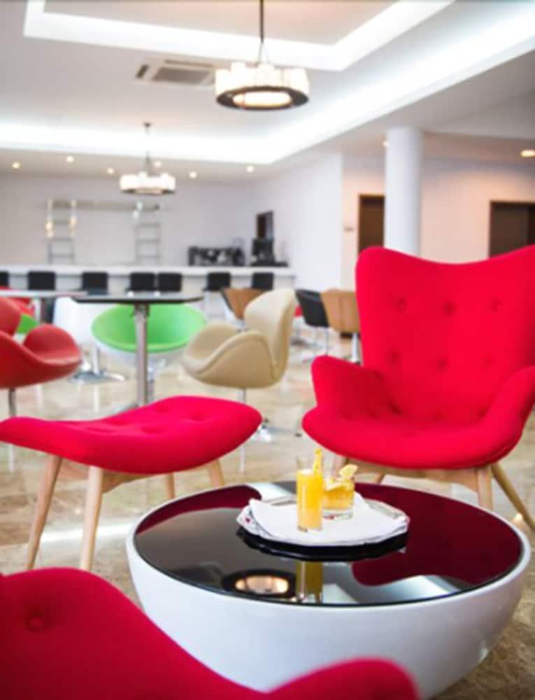 Hotel Vip Executive Tete Extérieur photo