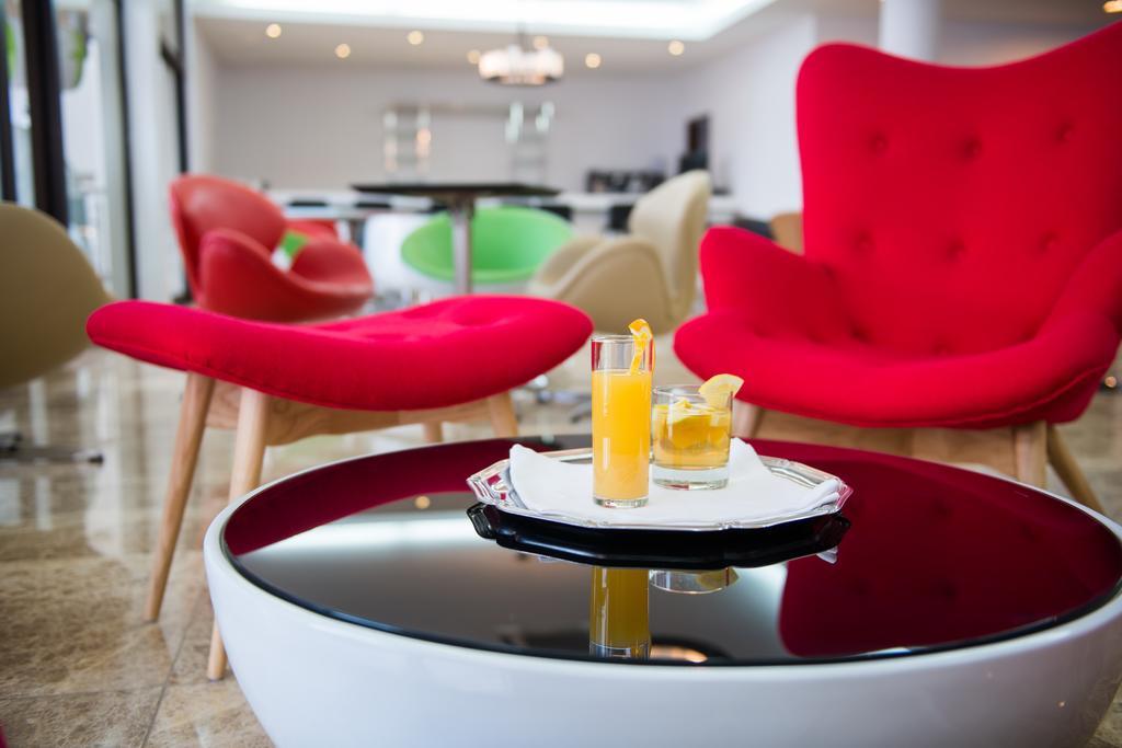 Hotel Vip Executive Tete Extérieur photo