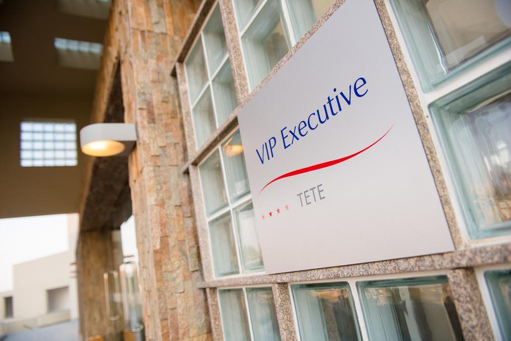 Hotel Vip Executive Tete Extérieur photo